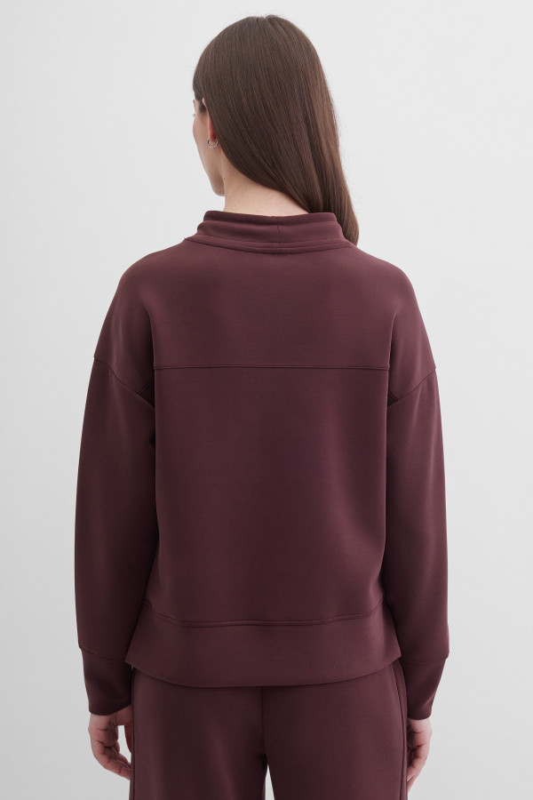 Свитшот с длинными рукавами