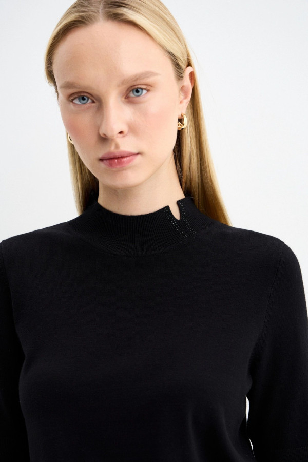 Джемпер прямого силуэта