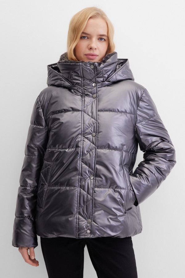 Куртка зимняя с капюшоном