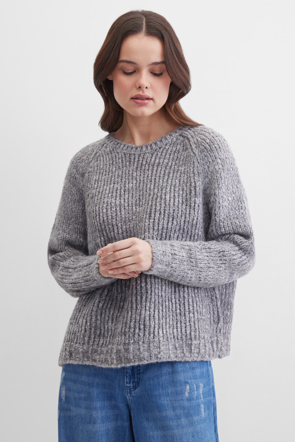 Джемпер прямого кроя